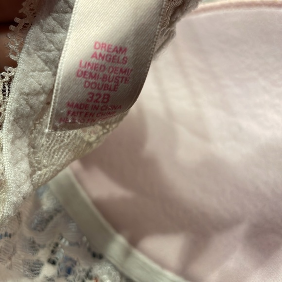 Retro y2k bra Light Pink Lace Victoria Secrets Dream Angels 32b bra perfect shap - Picture 9 of 9
